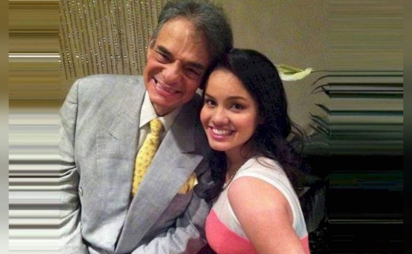 El día que José José cantó reguetón con su hija Sarita