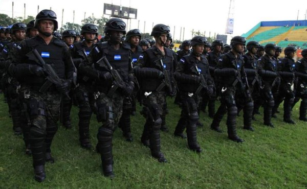 Ejecutivo presentará moción al Congreso Nacional para aumentar el número de policías