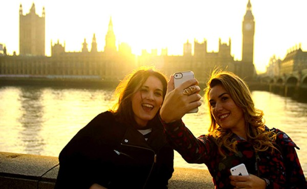 Universidad de Londres dará curso de selfies