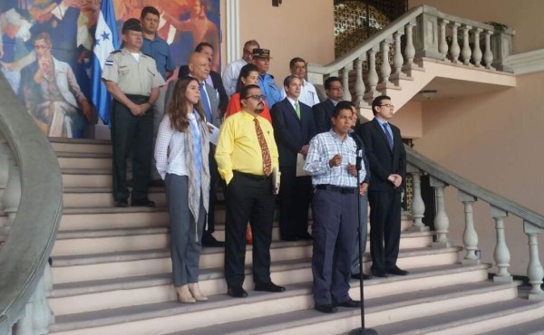 Gobierno de Honduras promete transformar el transporte público