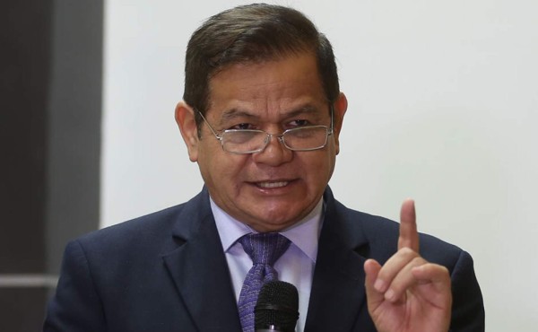 Romeo Vásquez presenta plan de gobierno