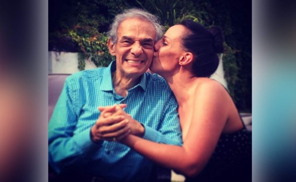 Hija de José José no puede visitarlo por falta de dinero