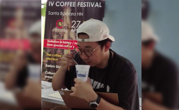 Cafetaleros buscan acortar la cadena de comercialización