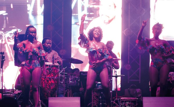 Kazzabe inicia mañana en Miami, Florida, una gira de tres meses por Estados Unidos