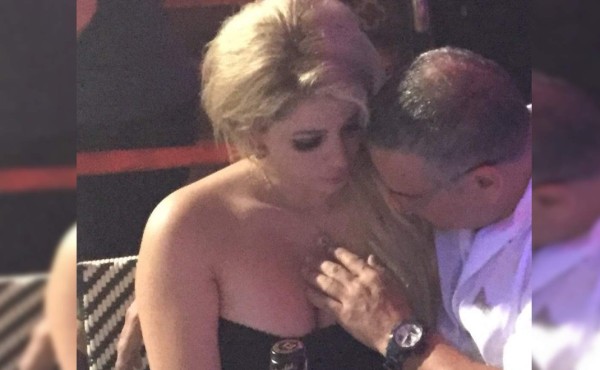 Captan a expresidente en 'comprometedora' situación