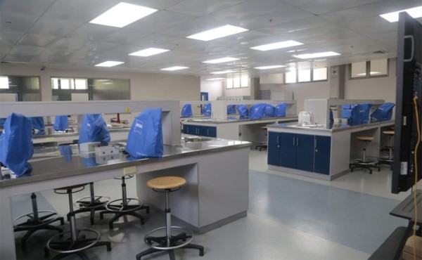 Unah-vs habilitará laboratorio para aumentar procesamiento de pruebas PCR