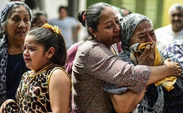 Sube a 96 las víctimas mortales por terremoto en México