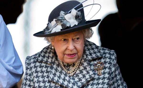 Isabel II se dejará ver en una pequeña ceremonia para celebrar su cumpleaños