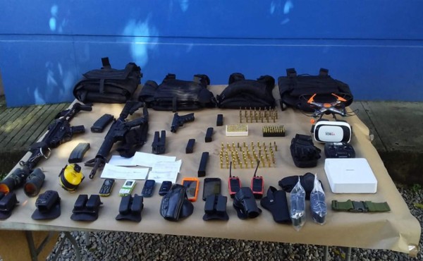 Allanamiento en La Ceiba deja detenidos, decomiso de armas, drone y chalecos antibalas