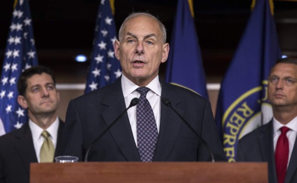 El secretario de Seguridad Nacional de EUA viaja a México