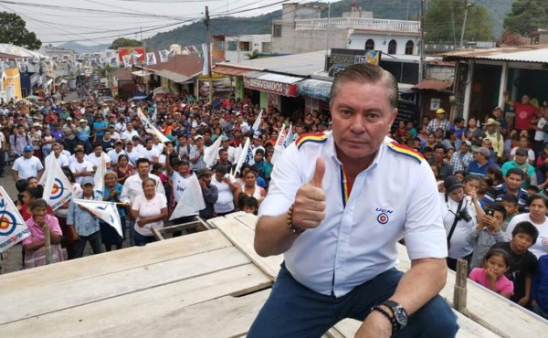 Arrestan en EEUU a candidato presidencial de Guatemala acusado de narcotráfico