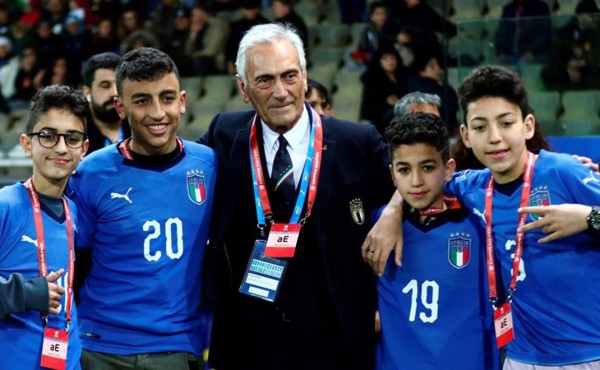 Gobierno de Italia cerrará la Serie A si no hay acuerdo con Federación sobre protocolo