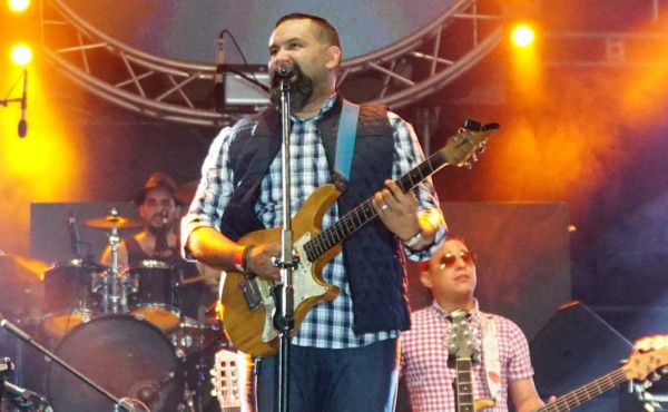 Diario LA PRENSA presenta mañana a Jorge Torres en una 'Serenata para mamá”