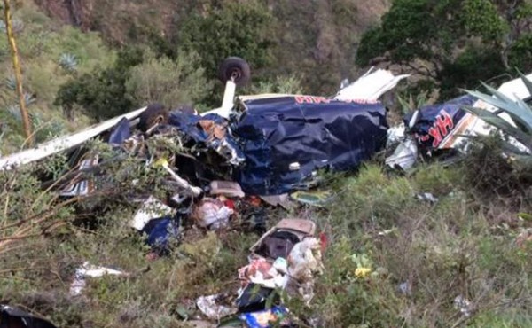 Siete personas murieron al caer una avioneta en Colombia