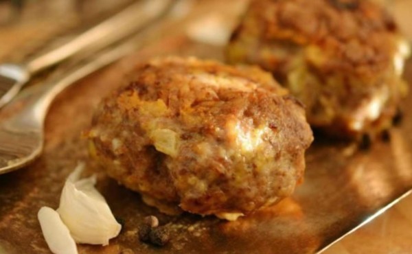 Albóndigas de pavo y quinoa en salsa de curry