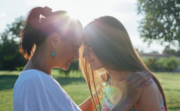 No se va a vivir con el novio porque sufre de 'mamitis”