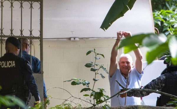 Martinelli es trasladado de nuevo a prisión tras salir del hospital en Panamá