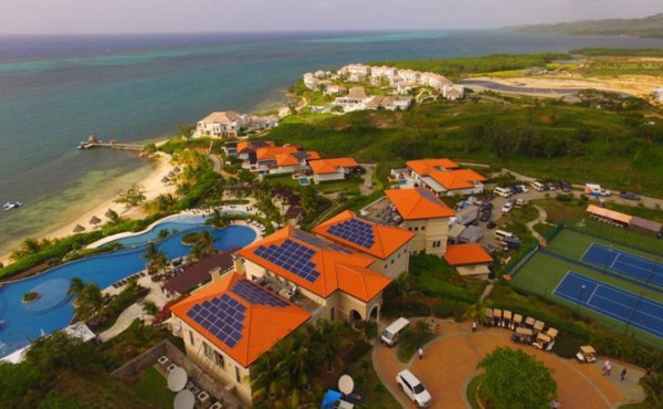 Hoteles en Islas de la Bahía siguen 'en coma'; reabrirían a finales de 2020