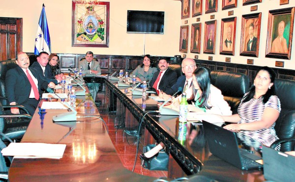 Congreso Nacional revisa presupuesto de cada Ministerio