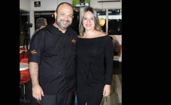 O’Burgers ofrece cóctel de inauguración
