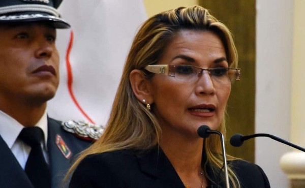 La Policía Boliviana niega hostigamiento y pide a México que colabore