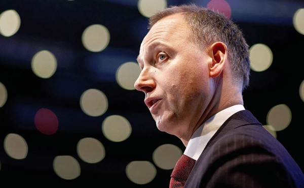 El presidente ejecutivo de Bayer defiende la compra de Monsanto