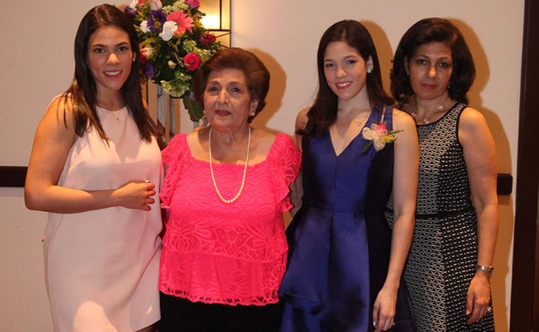 Despedida de soltera para Cecilia Victoria Prieto