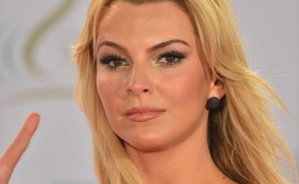 Marjorie de Sousa eleva la temperatura con sensual baile