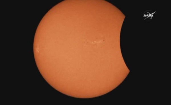 Eclipse solar finaliza su paso por Estados Unidos