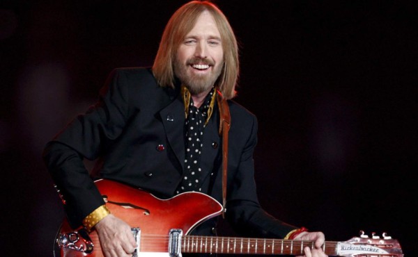 El rockero Tom Petty internado