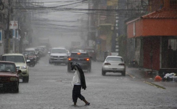 Se esperan lluvias este domingo en casi toda Honduras