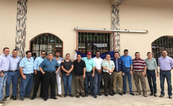 Más de 40 abogados se toman el Instituto de la Propiedad﻿ en Santa Bárbara