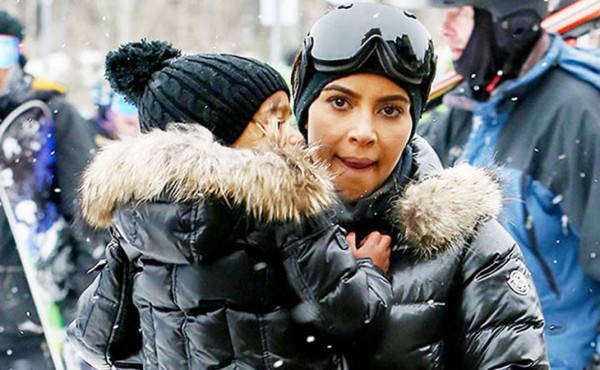 North West luce sus primeras extensiones