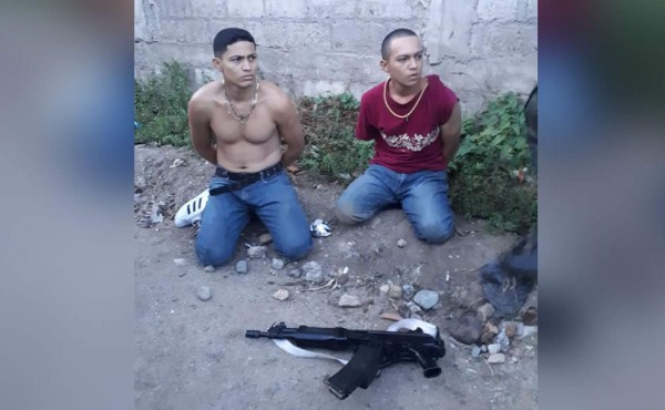 Detienen a dos supuestos extorsionadores en San Pedro Sula