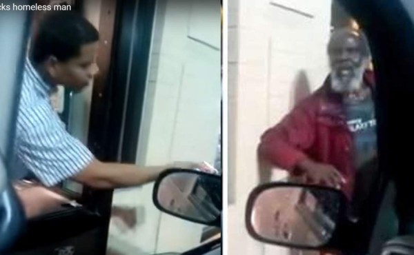 Empleado de McDonalds avienta agua a la cara de indigente