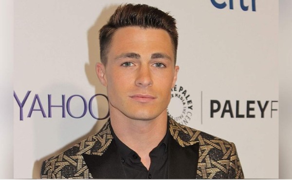 Colton Haynes se comprometió con su novio