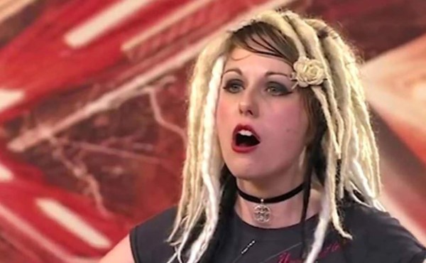 Hallan muerta en su casa a la exconcursante de 'X Factor' Ariel Burdett