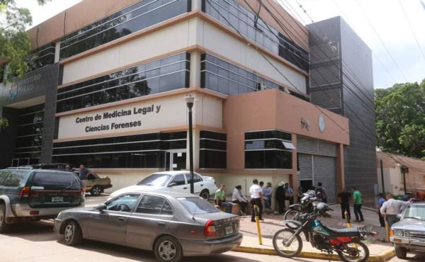 “Caballitos”, el supuesto licor adulterado que habrían ingerido los hombres muertos en Atlántida