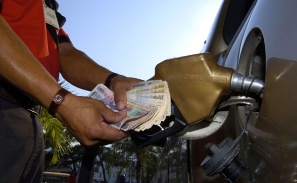 Honduras pagó 36,2% menos en combustibles en ocho meses