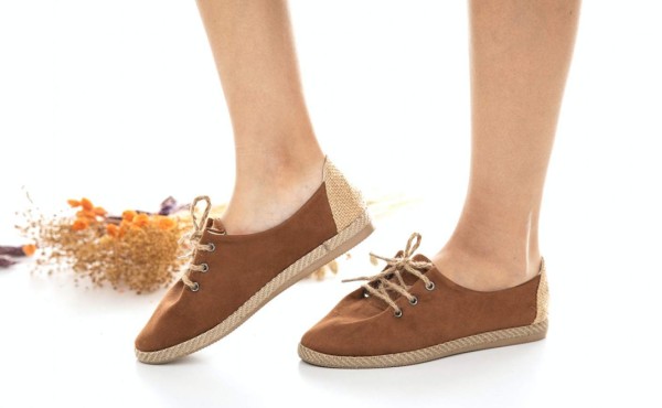 Zapatos afuera, por mientras dure la pandemia