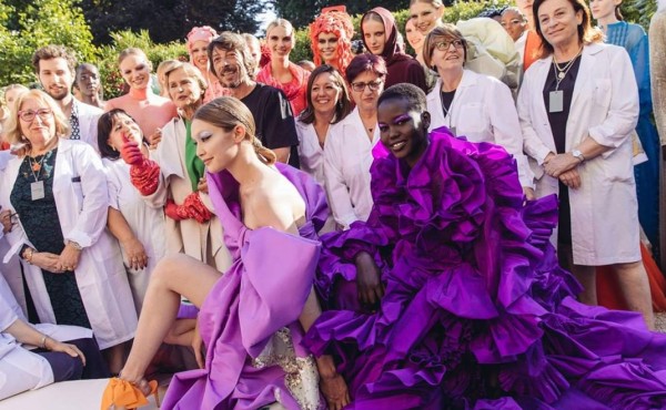 París experimenta con su primera pasarela de moda digital