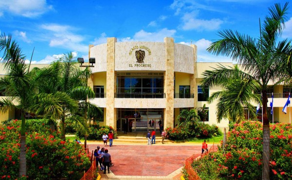 Gobierno insiste en que no dará más dinero a alcaldías que no presenten liquidaciones