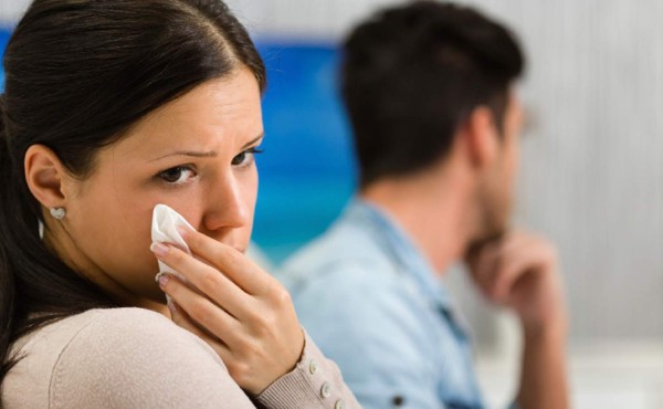 Arrejuntada y engañada