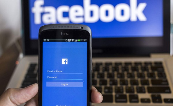 Facebook invierte $5.700 millones en la plataforma digital india Jio