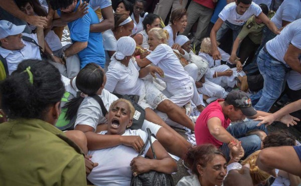 Detienen a decenas de opositores en Cuba antes de llegada de Obama