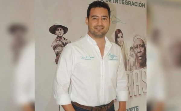 Empresario busca candidatura independiente