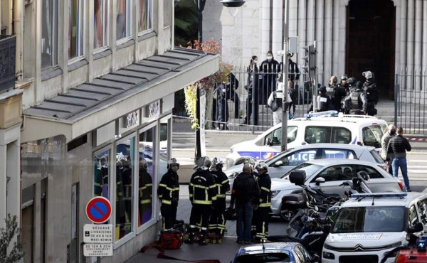 Tres muertos en un atentado terrorista en la ciudad francesa de Niza