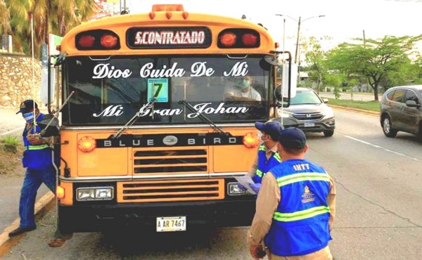 Decomisan más de 10 buses y taxis entre San Pedro Sula y el Distrito Central