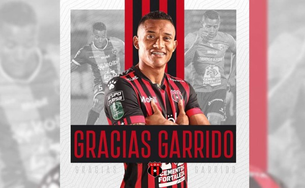 Luis Garrido deja la Liga Deportiva Alajuelense y jugará en España