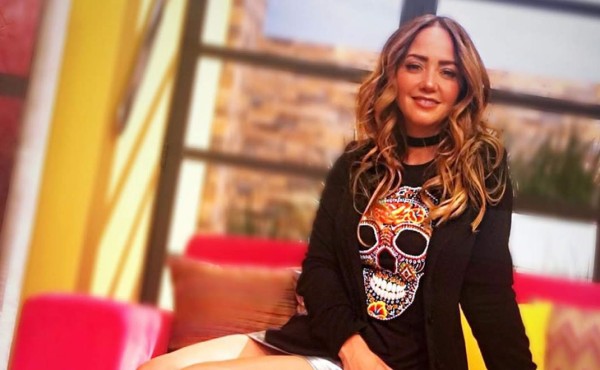 Andrea Lagarreta impresiona con seductora foto